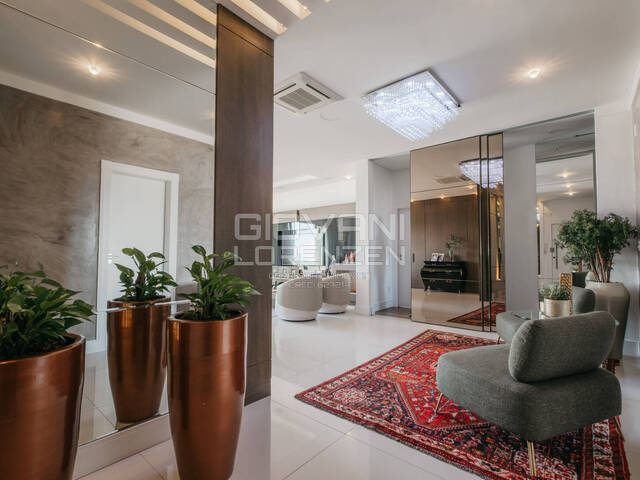 Cobertura para Venda em São José - 5