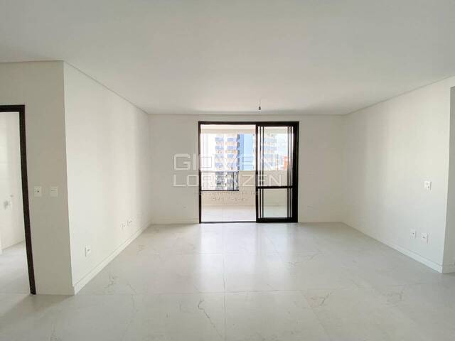 Apartamento para Venda em São José - 2